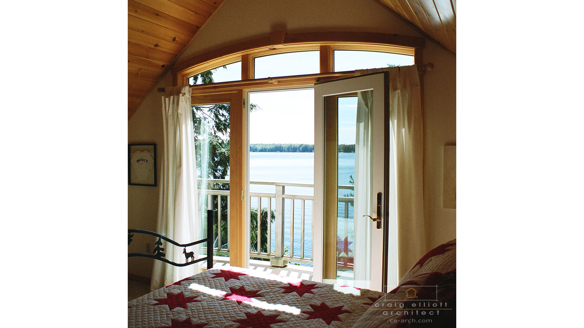 architect designed cottage - lake muskoka cottage - bedroom