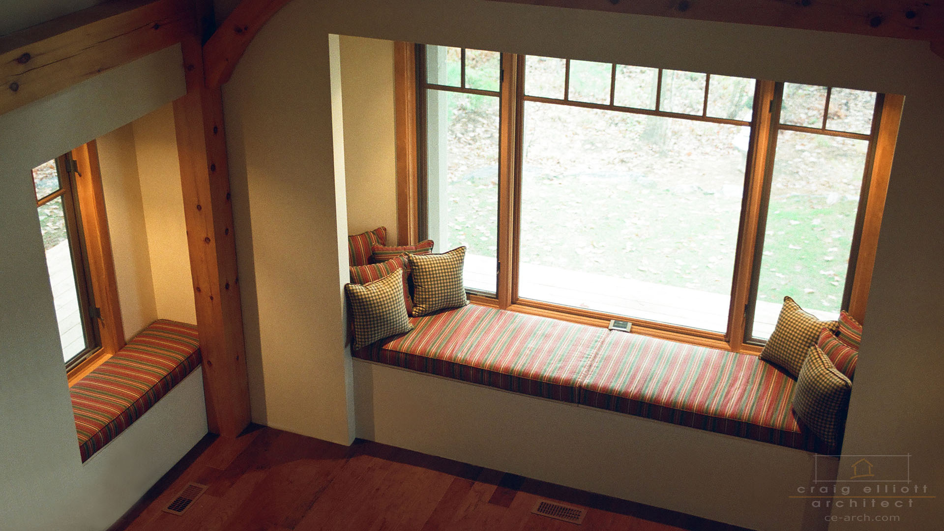 interior photos - window seat